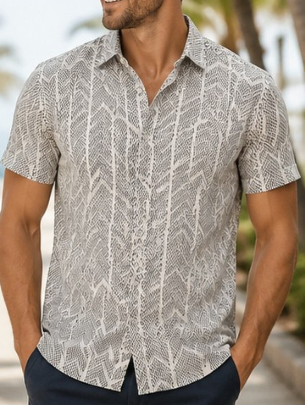 Men's Short-Sleeve Casual Button-Down Shirt in Beige and Gray